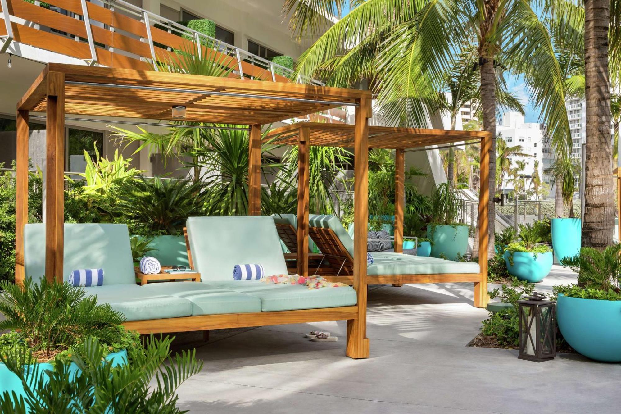 The Gates Hotel South Beach - A Doubletree By Hilton Miami Beach Exteriör bild